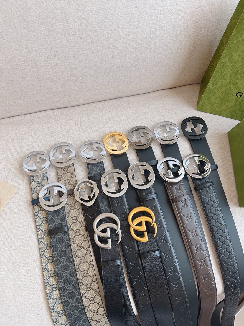 GUCCI  互扣式双G带扣腰带，采用热压印技术的Gucci Signature皮革精制而成，触感厚实，