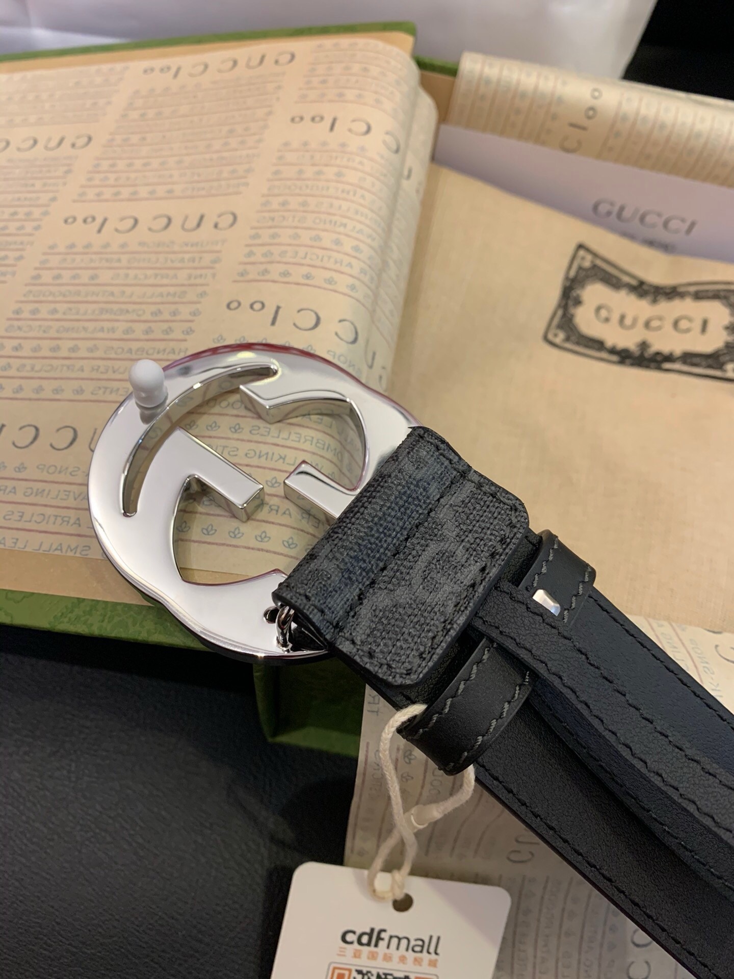 💍古奇 gucci 代购级 黑色防水料黑底 经典款百看不厌 精品大饼扣 双g 4.0宽度