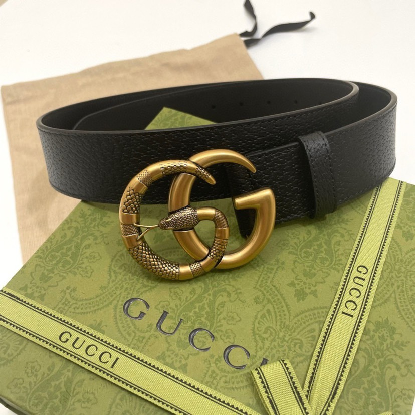 古驰（GUCCI） 尺寸4cm正版开模 此款腰带一侧为GG原厂猪皮纹纹内侧有单色平纹牛皮 精密电镀标志性
