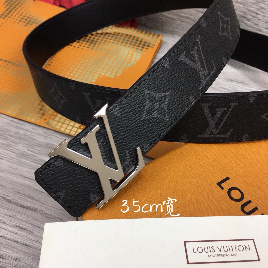 驴家✈️✈️男士腰带 宽度3.5cm 4.0cm 该腰带一面采用定制帆布 一面采用原厂小牛皮 衬托标志性