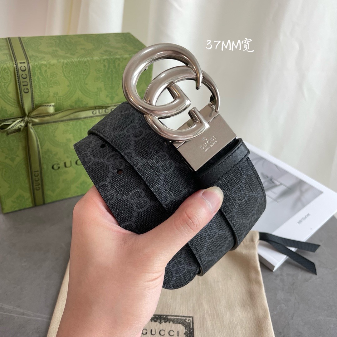 Gucci 编码  92TIN 双面进口原厂牛皮材质 宽度3.7cm 古铜双G旋转扣 双面可用/可裁剪