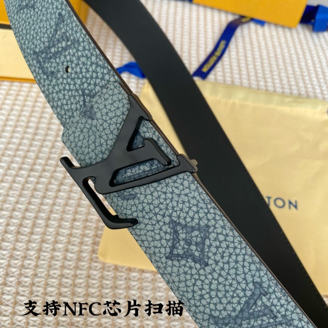 配全套包装礼盒🎁寬40mm 𝕃𝕠𝕦𝕚𝕤 𝕧𝕦𝕚𝕥𝕥𝕠𝕟 同步新款!LV ShaPe雙面腰帶以全新togo 配全套包装礼盒🎁寬40mm 𝕃𝕠𝕦𝕚𝕤 𝕧𝕦𝕚𝕥𝕥𝕠𝕟 同步新款!LV ShaPe雙面腰帶以全新togo