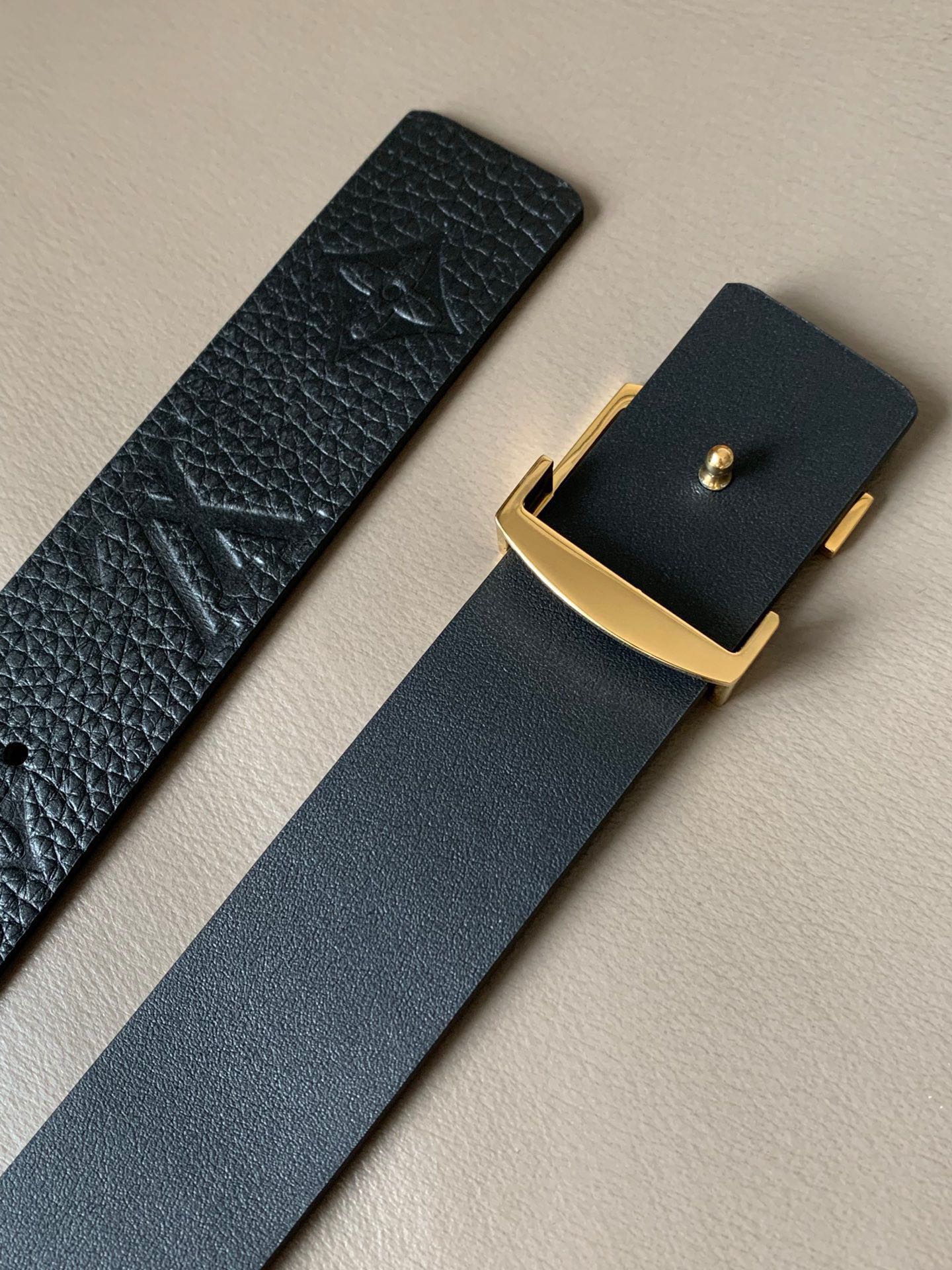 代购级 l v 专柜同款 宽3.0cm  lv iconic 双面腰带焕现新意：经典 monogram 