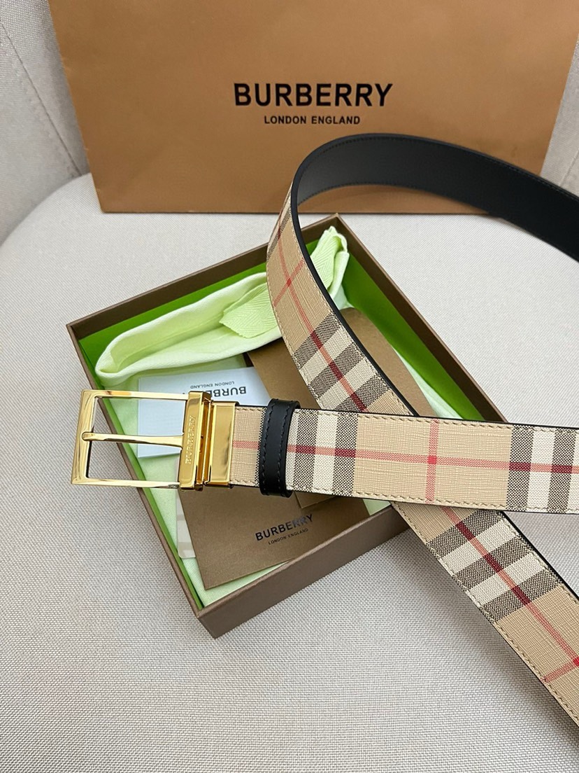 BURBERRY-巴宝莉！高版本 全套包装 男士专柜对版金属扣，头层牛皮双面外用腰带，商务通勤休闲场合均
