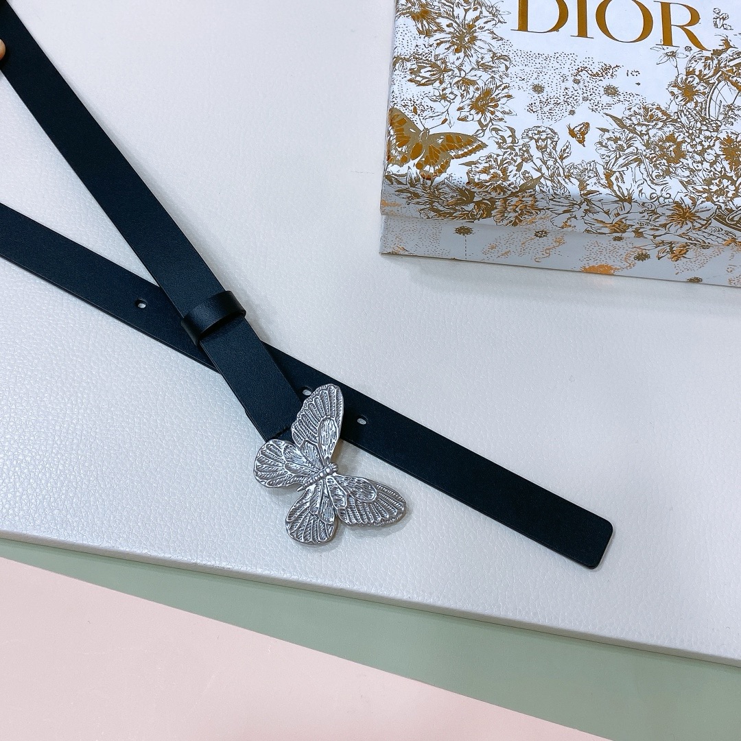 dior 24早春 Métamorphose 腰带 20 毫米黑色光滑牛皮革  超級火蝴蝶搭扣系列