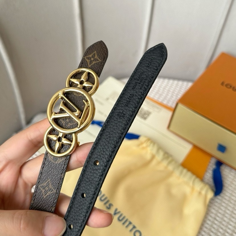 宽度2.0 CM Lv S-Lock系列 寬度20mm  驢家法國🇫🇷驢女士腰帶 全新風格定制帆布面料襯