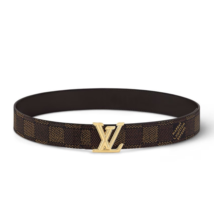 路易威登Dimension 双面腰带将创意传承与华美街头风范共冶一炉，彰显创意总监 arrell Wil