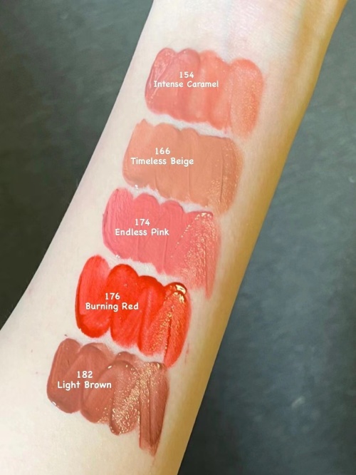 Chanell Double-Ended Lip Gloss: Intense Color, Luminous Finish, Long-lasting Wear 1 Chanell Double-Ended Lip Gloss: Intense Color, Luminous Finish, Long-lasting Wear