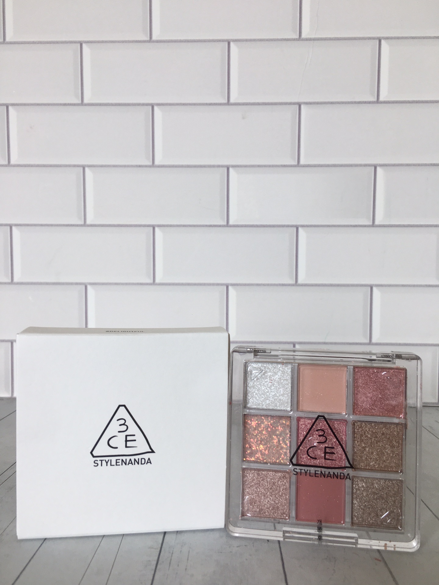 3CE Stylenanda Delightful Eye Color Palette, Rose Pink, 9-Pan Eyeshadow Palette 1 i1708579061 5727 0