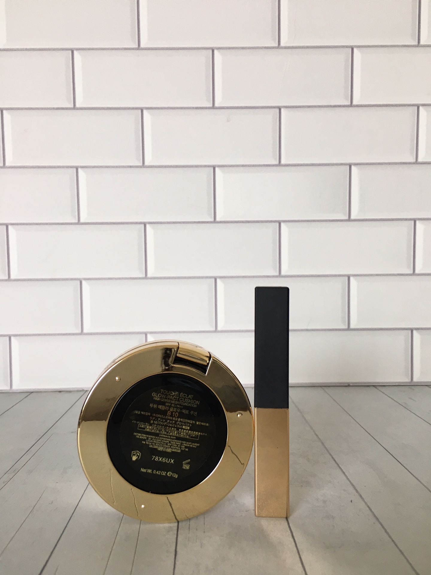 Yves Saint Laurent Lipstick & Cushion Set - Pink Leather - Gift Ready 5 i1710308184 6527 3