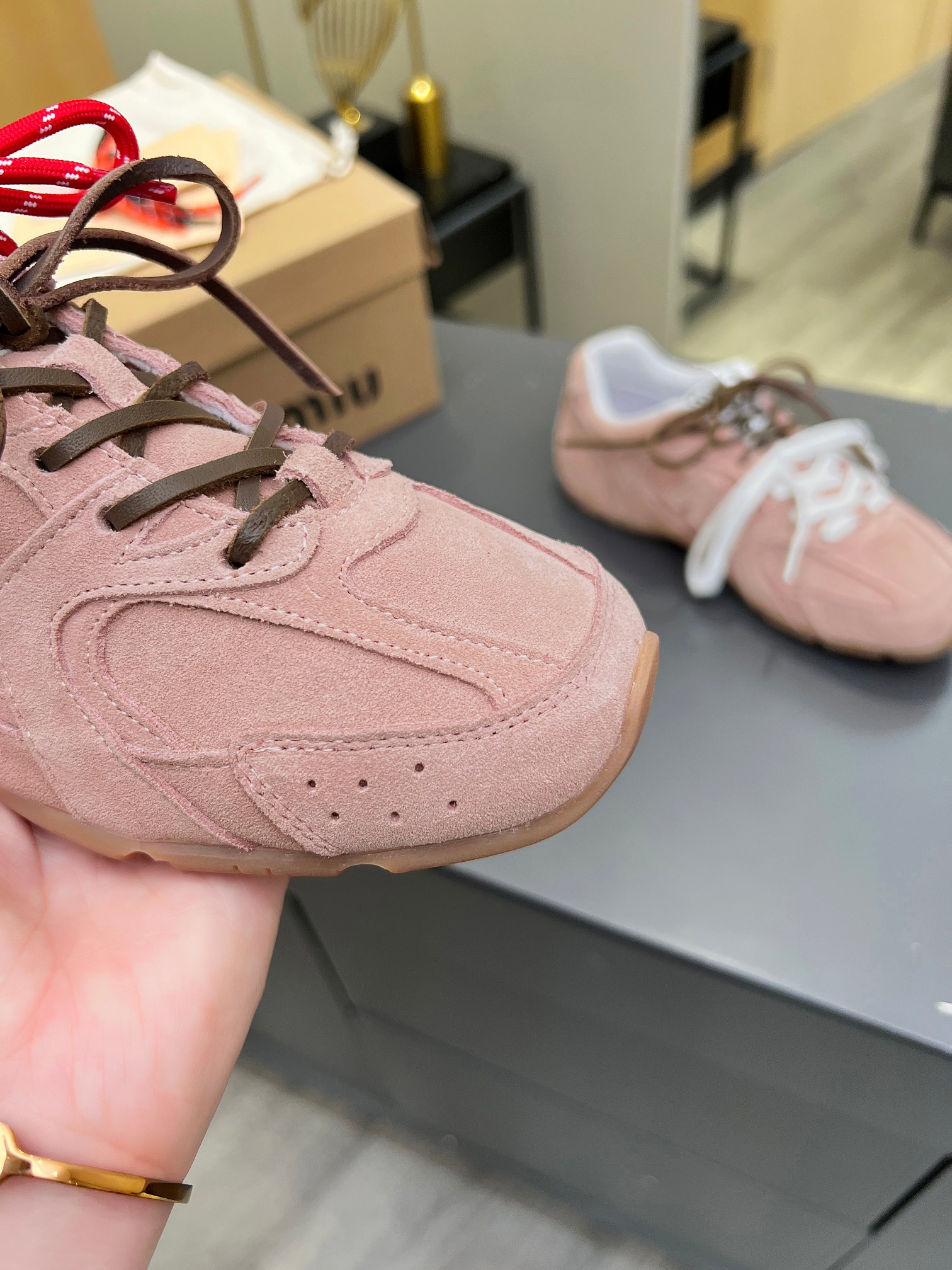 Miu Miu x New Balance 530 Suede Sneakers - Limited Edition, Couple Style 7 a1711116779634 5247