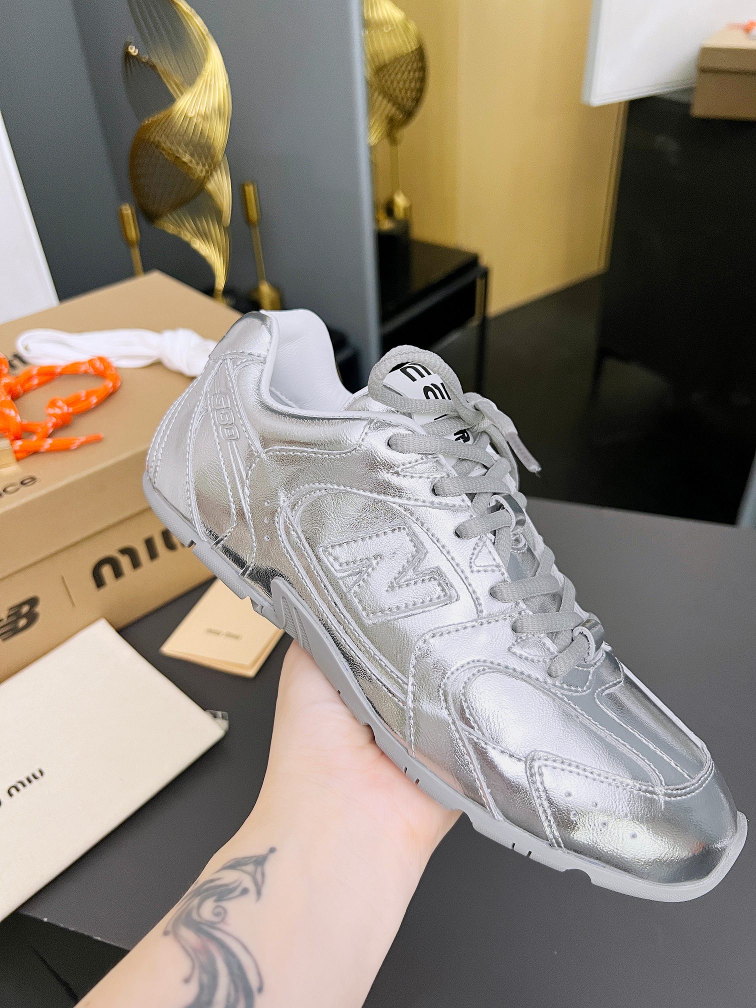 Miu Miu x New Balance 530 Silver Leather Sneakers Designer Shoes 5 a1719220780146 4225