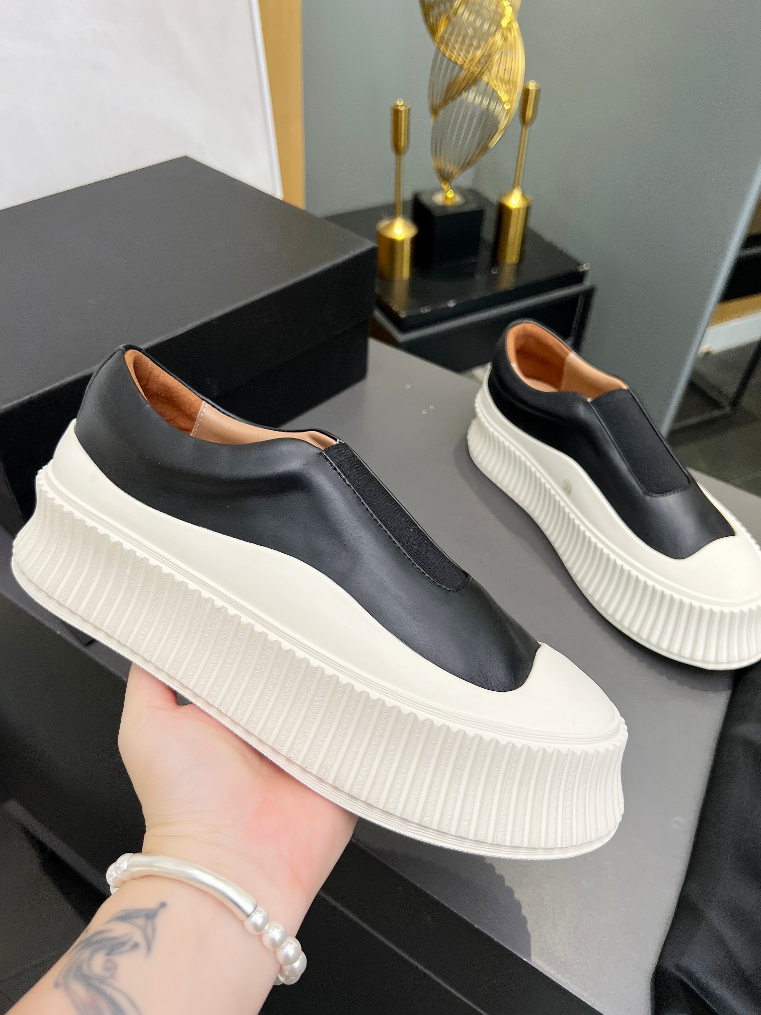 2024 Vintage Style Shoes with Imported Oxen Leather for Women - 图片 1