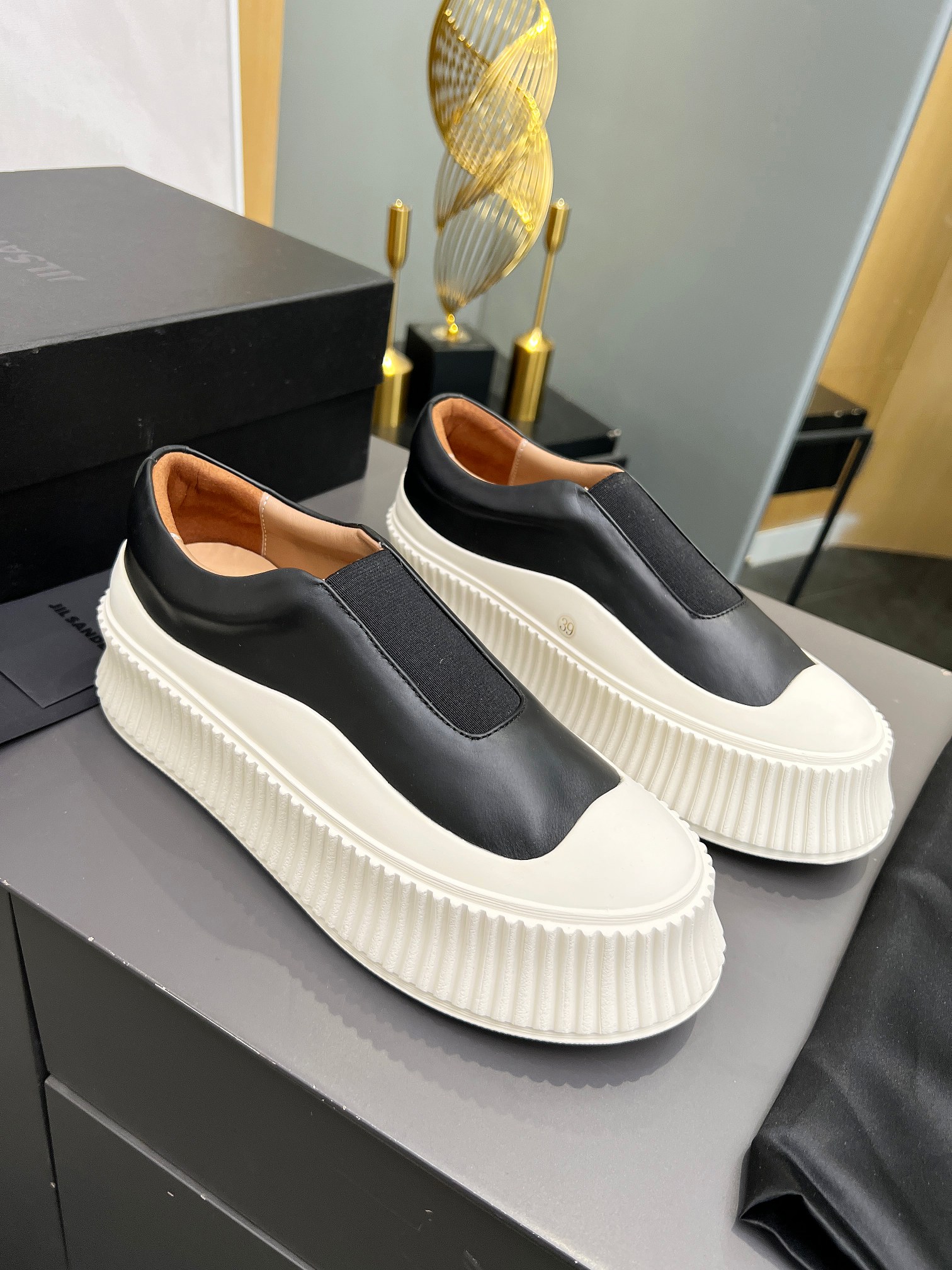 2024 Vintage Style Shoes with Imported Oxen Leather for Women - 图片 2