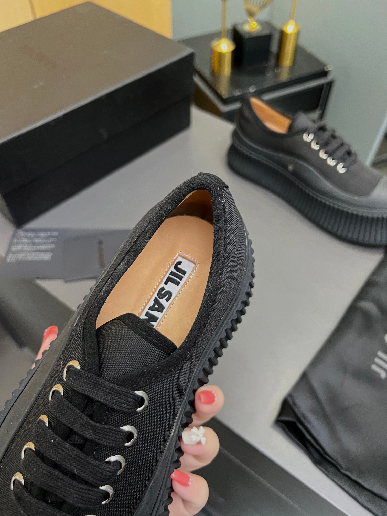 Vintage-inspired Women’s Shoes: Jill Sanders 2024 Collection Highlights Simple Elegance - 图片 6