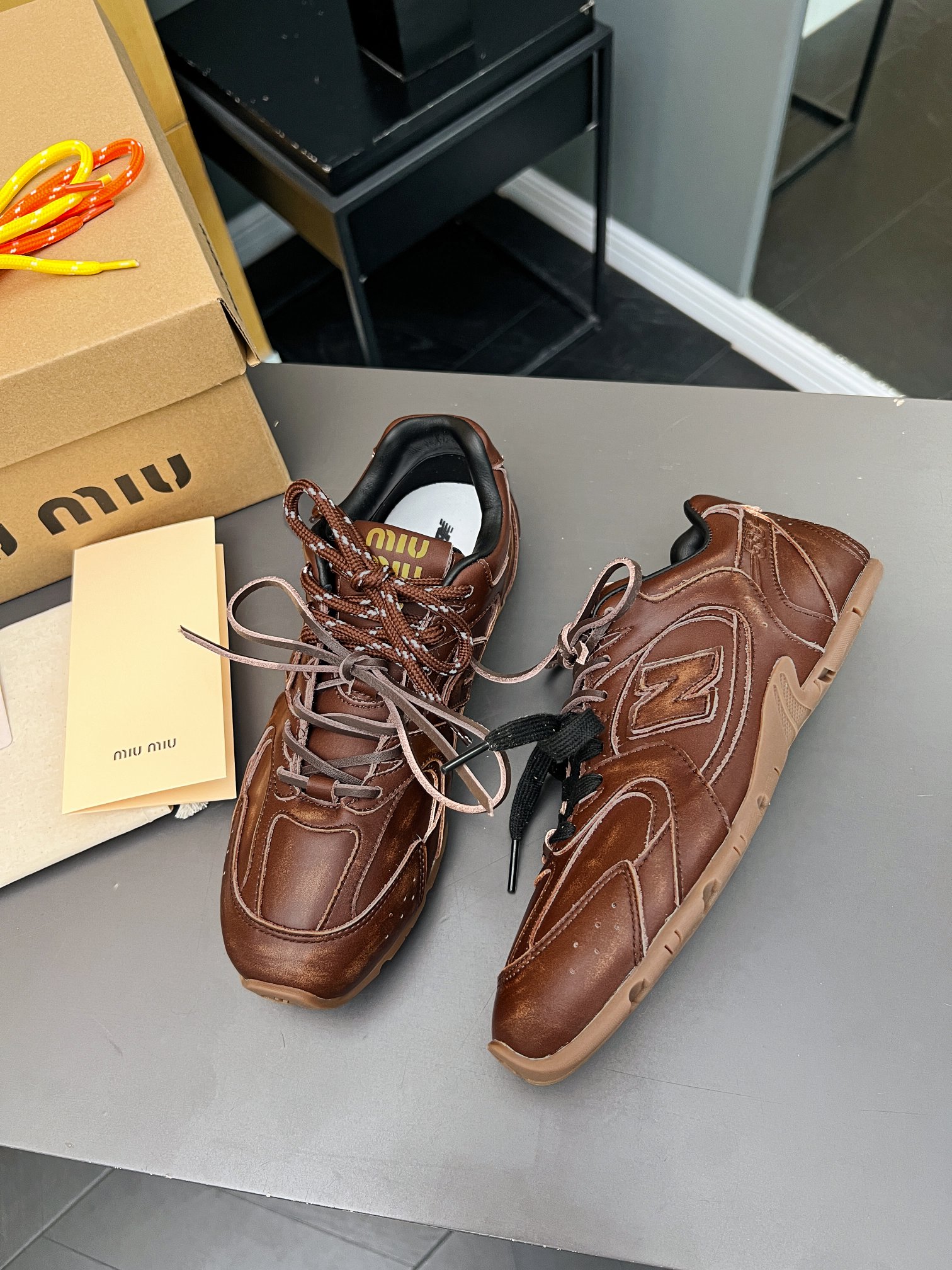 Miu Miu x New Balance 530 Brown Leather Sneakers Unisex Shoes 4 a1727356902933 3485