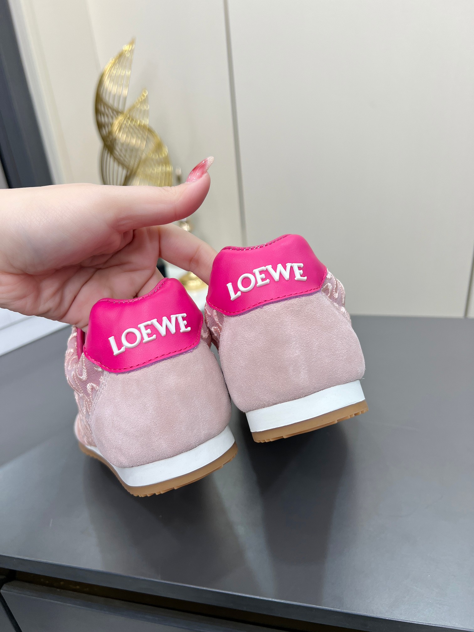 Loewe Ballet Runner Sneakers - Pink Lace-Up Athletic Shoes for Women 6 a1741796214259 8566