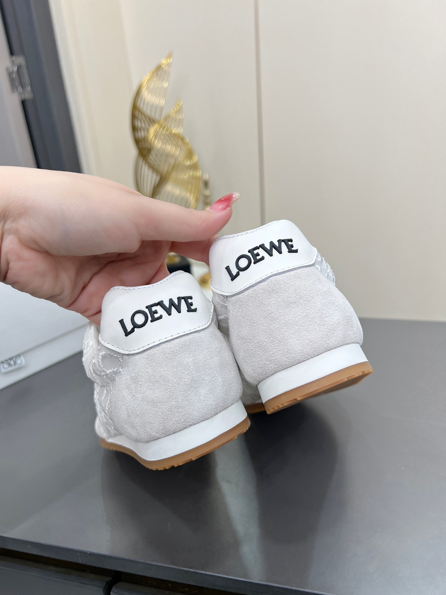 Loewe Ballet Runner Sneakers Second Generation White Lace-Up Mesh Shoes 6 a1741796332201 7617