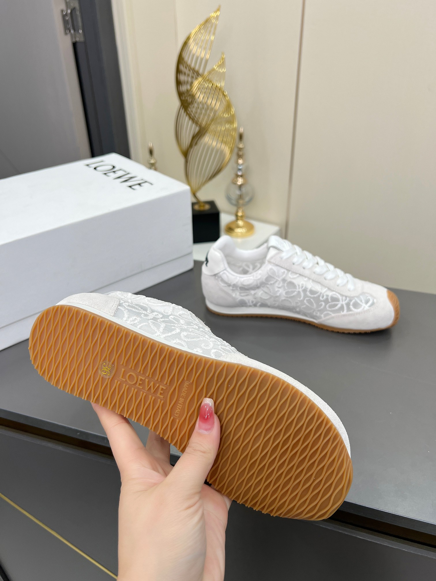 Loewe Ballet Runner Sneakers Second Generation White Lace-Up Mesh Shoes 7 a1741796334310 7333