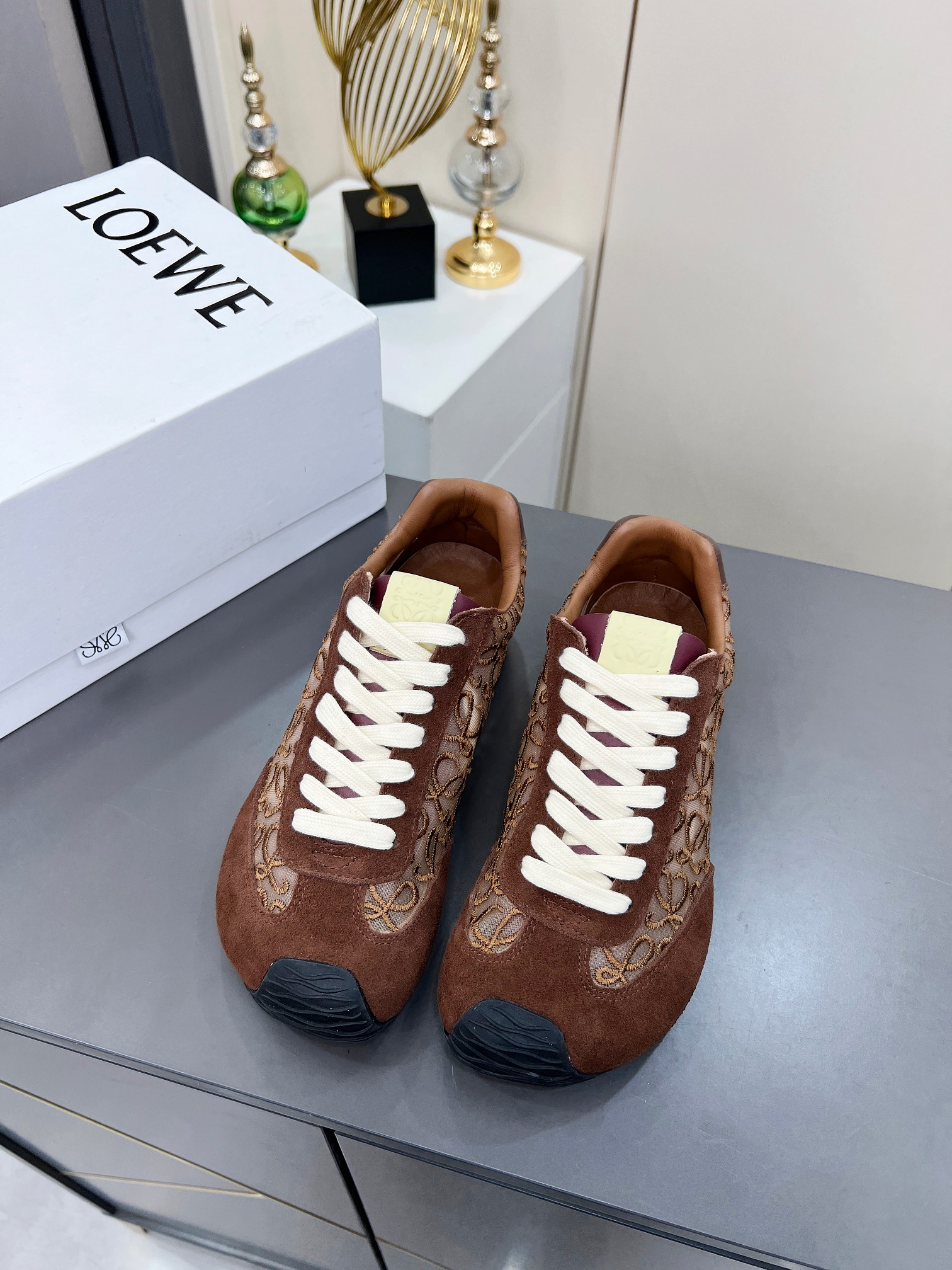 Loewe Ballet Runner Sneakers: Lightweight, Flexible, and Stylish 4 a1741796362098 3316