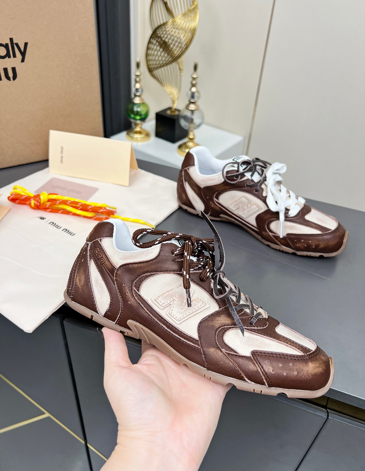Miu Miu x New Balance 530 Brown Leather Sneakers - Couple Style 1 a1743980544716 6333