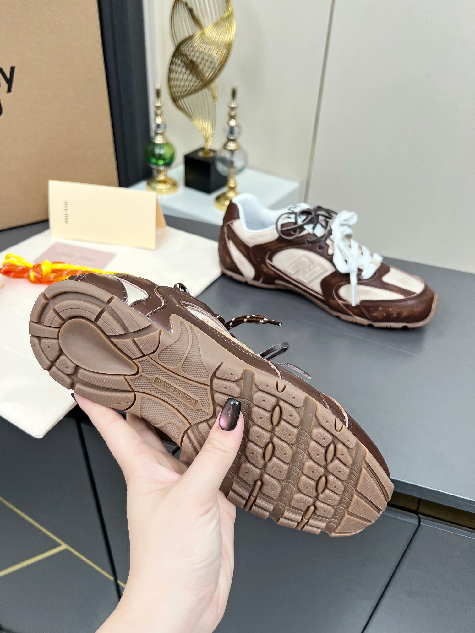 Miu Miu x New Balance 530 Brown Leather Sneakers - Couple Style 8 a1743980546017 8570