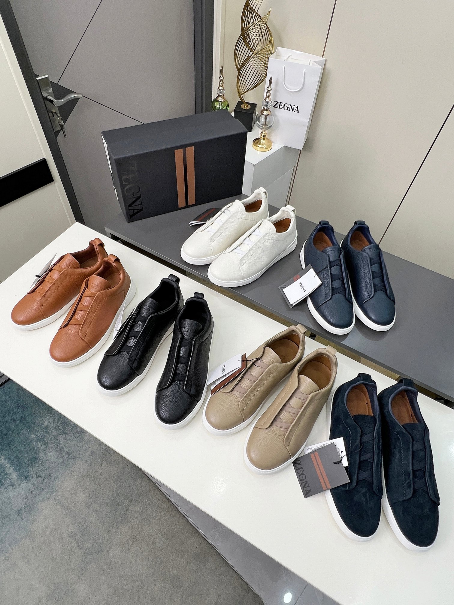 Ermenegildo Zegna Men’s Triple Stitch Sports Shoes: Stylish and Comfortable Footwear - 图片 9