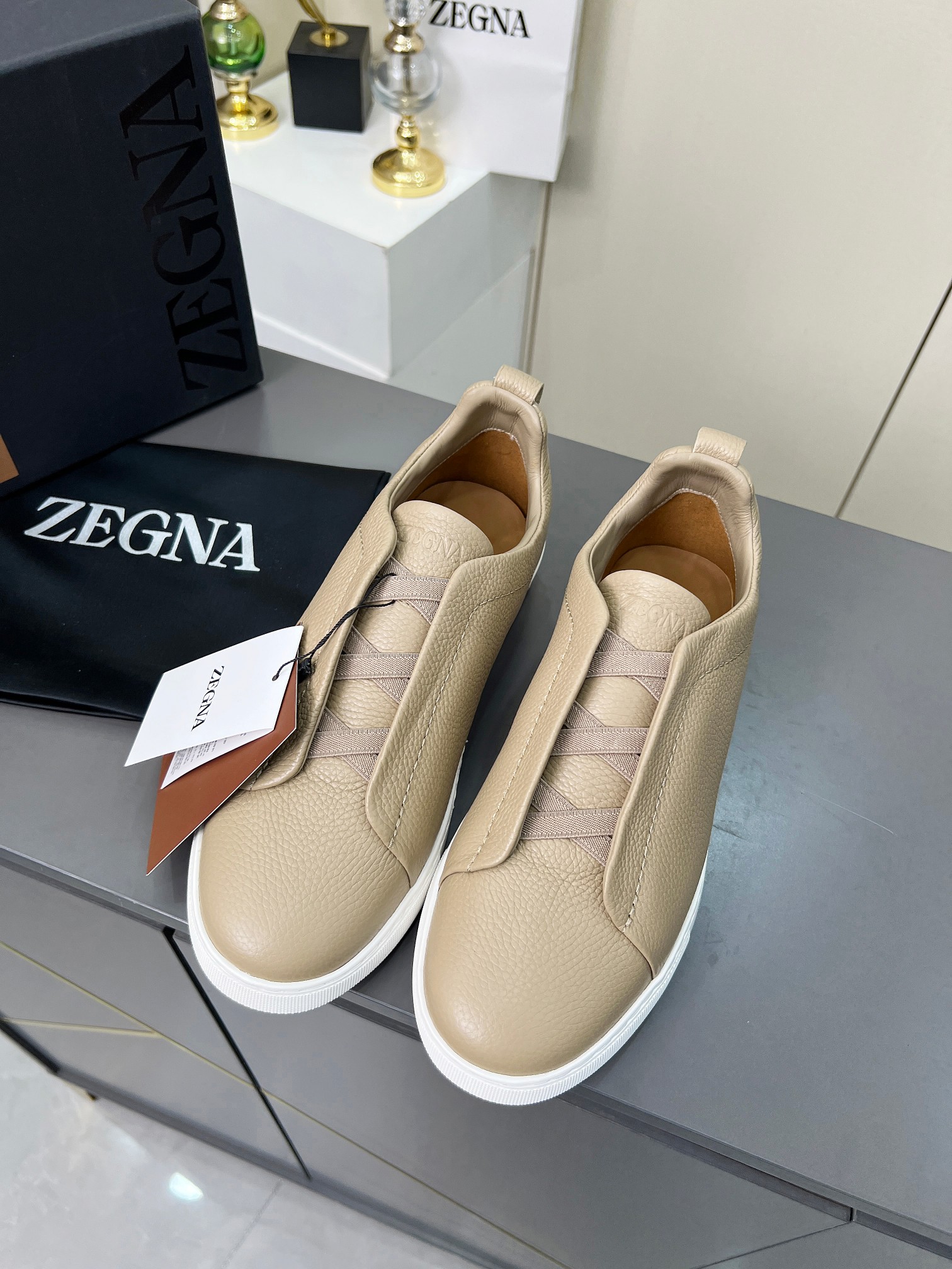 Ermenegildo Zegna Triple Stitch Sports Shoes: High-Quality Leather, Comfortable Fit, Limited Edition - 图片 3