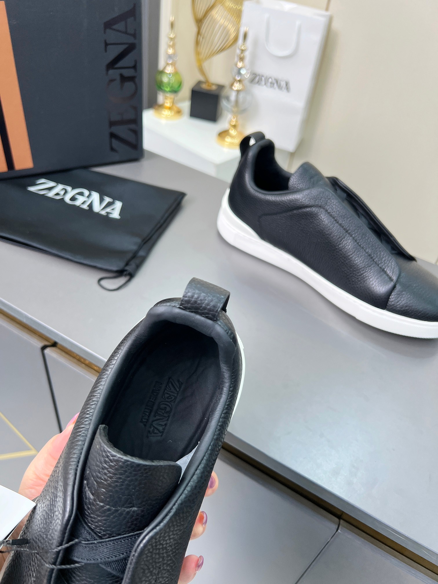 Ermenegildo Zegna Triple Stitch Sports Shoes: Stylish, Comfortable, Limited Edition. - 图片 6