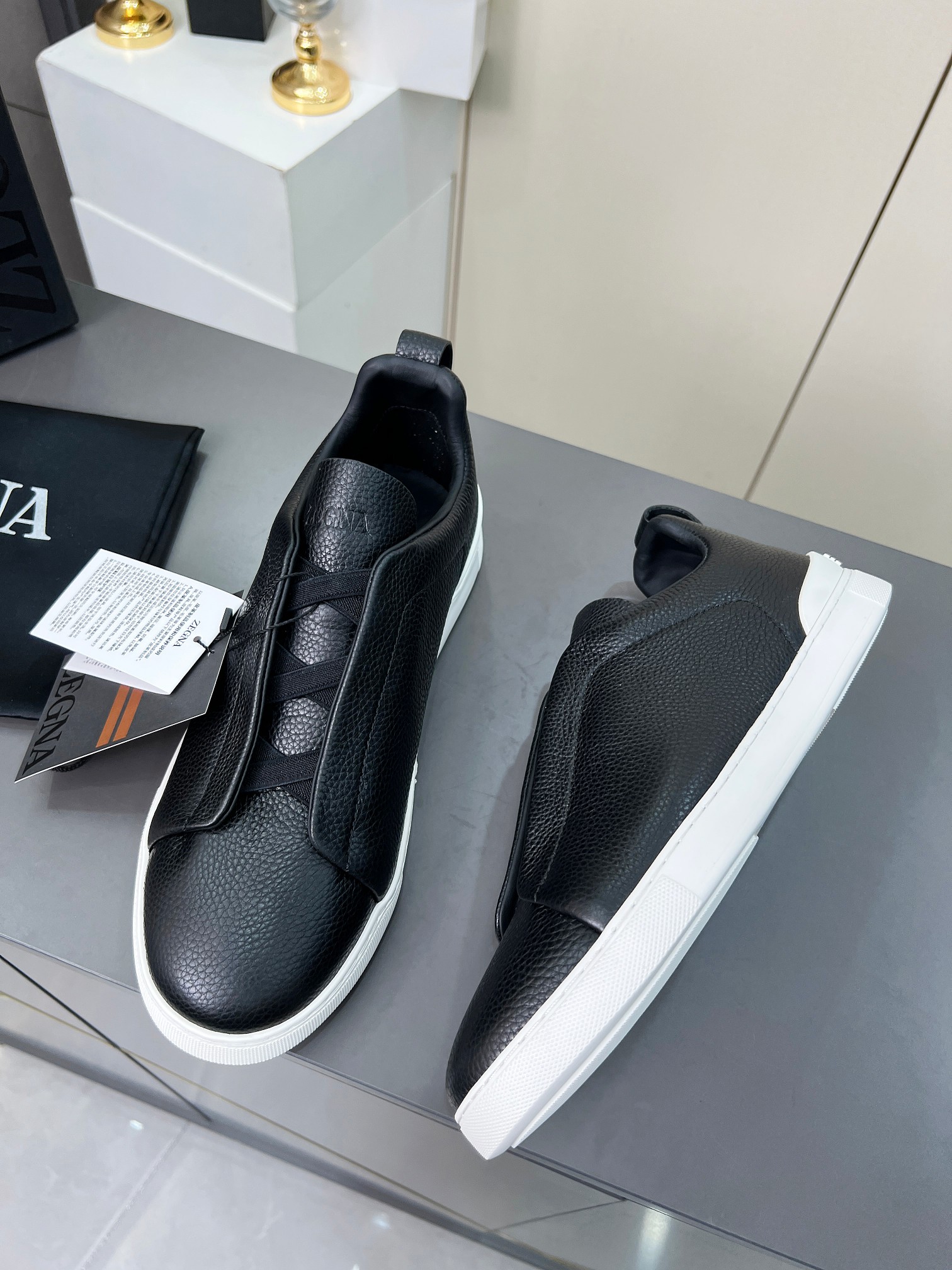 Ermenegildo Zegna Triple Stitch Sports Shoes: Stylish, Comfortable, Limited Edition. - 图片 4