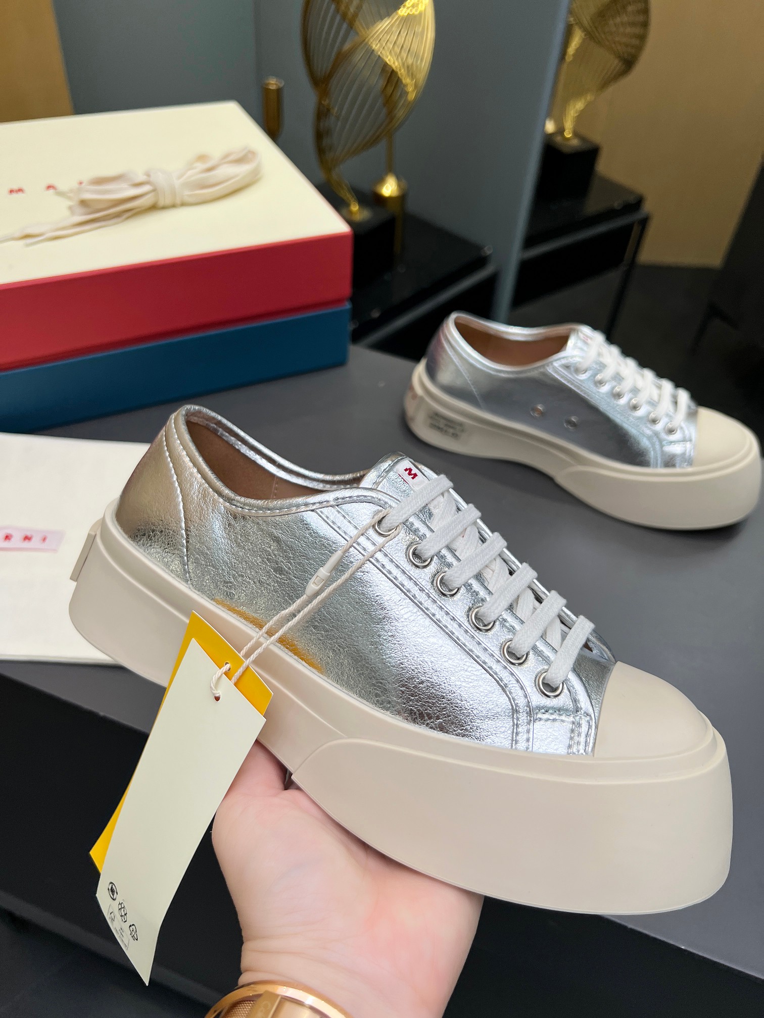 _d-U9skb-PYN0mfbzK5OvI0Ngqek_YS5BdZL_lpw