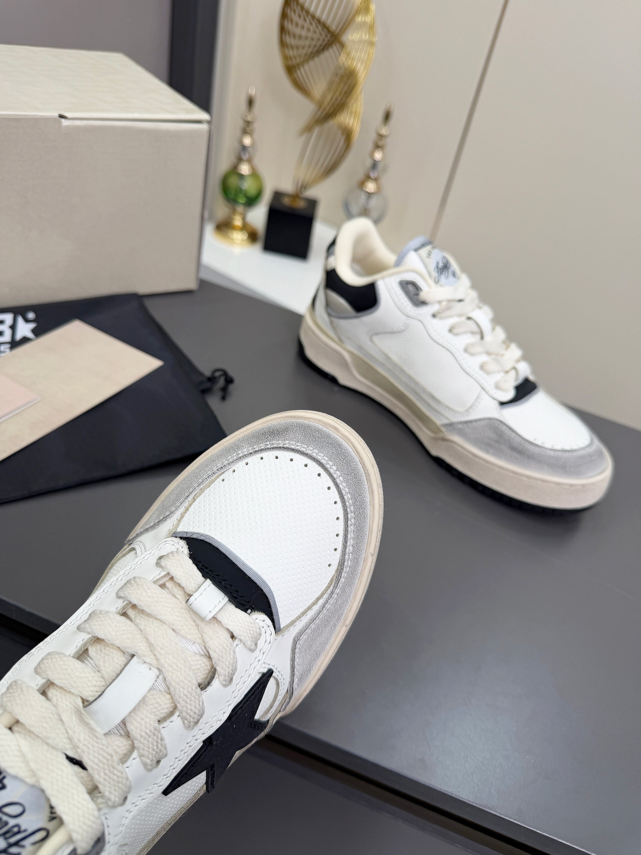 Designer Sneakers