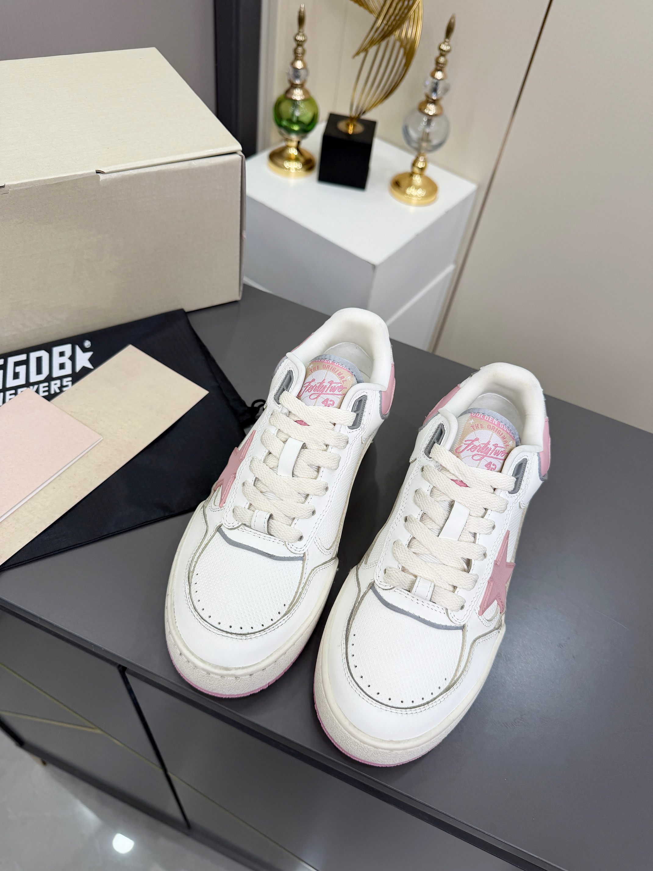 Designer Sneakers