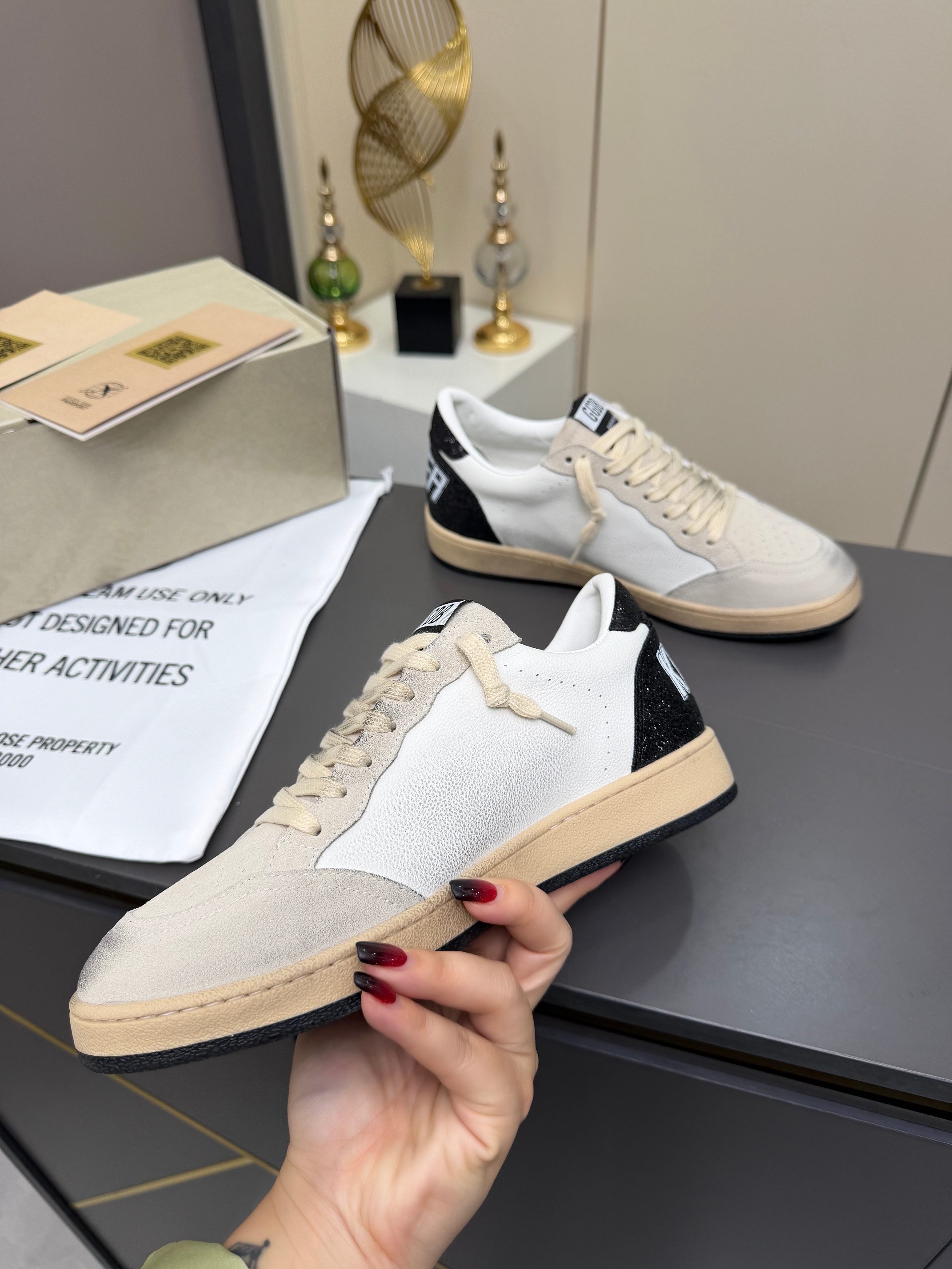 Designer Sneakers