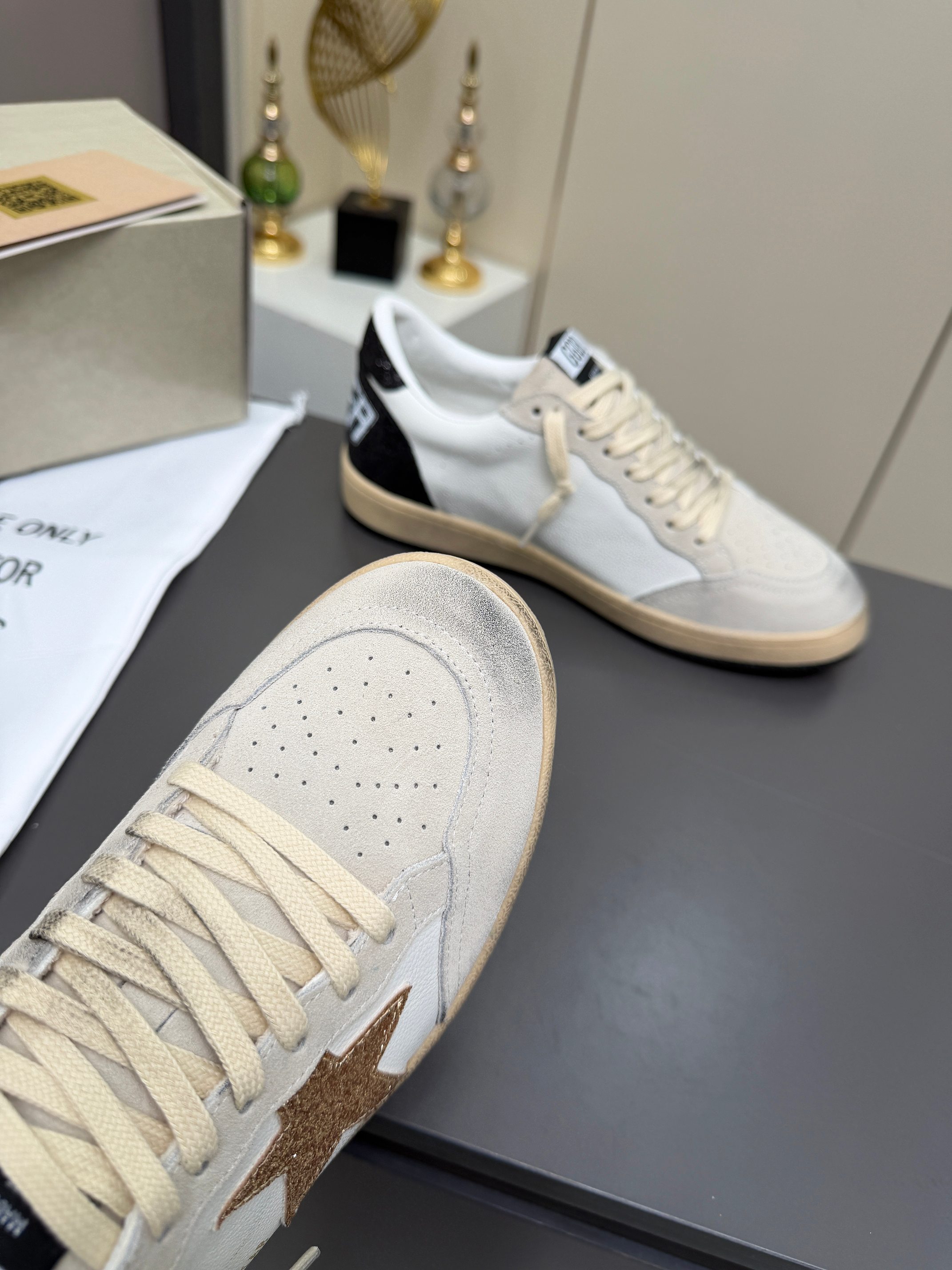 Designer Sneakers