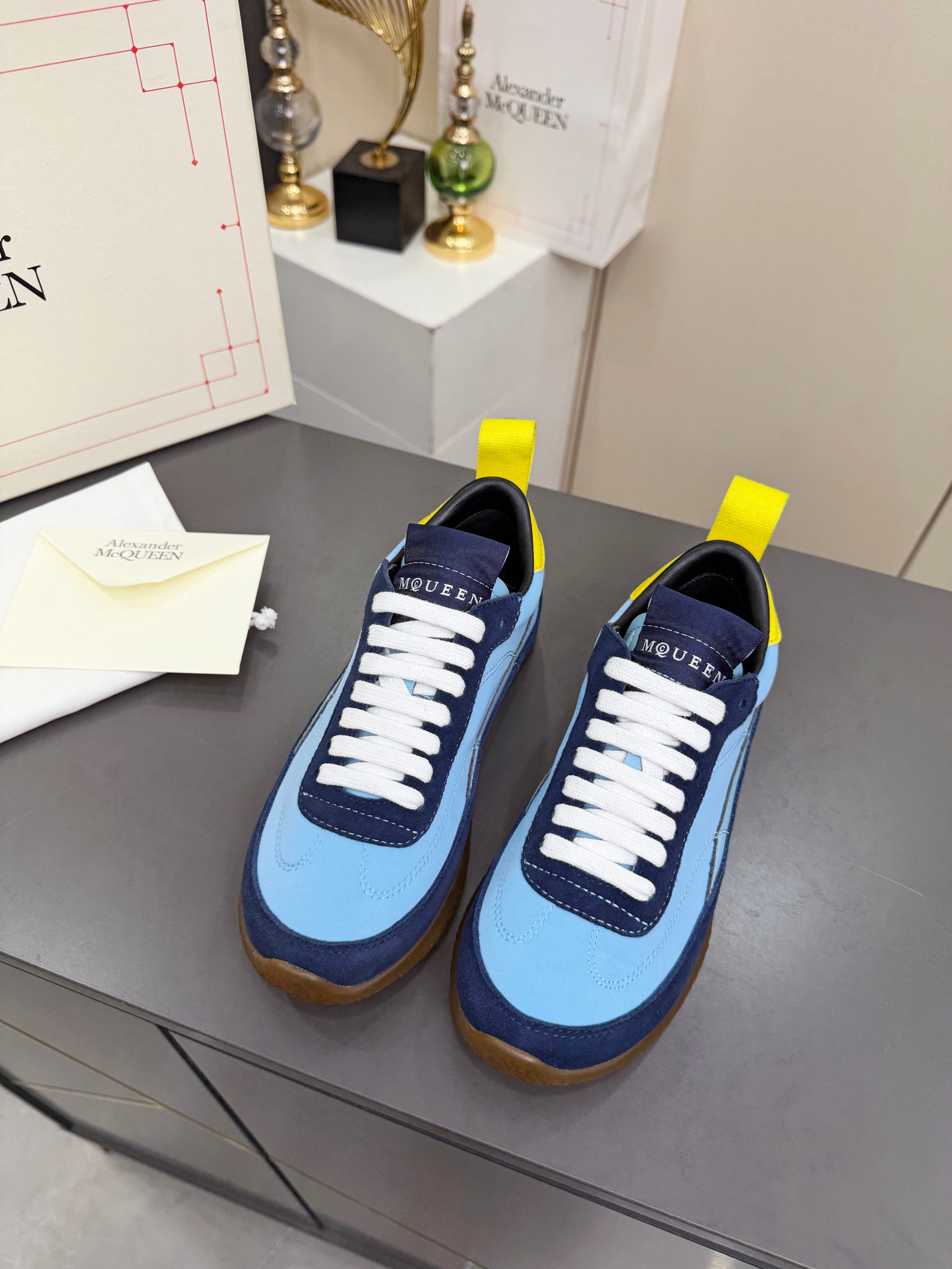 Designer Sneakers