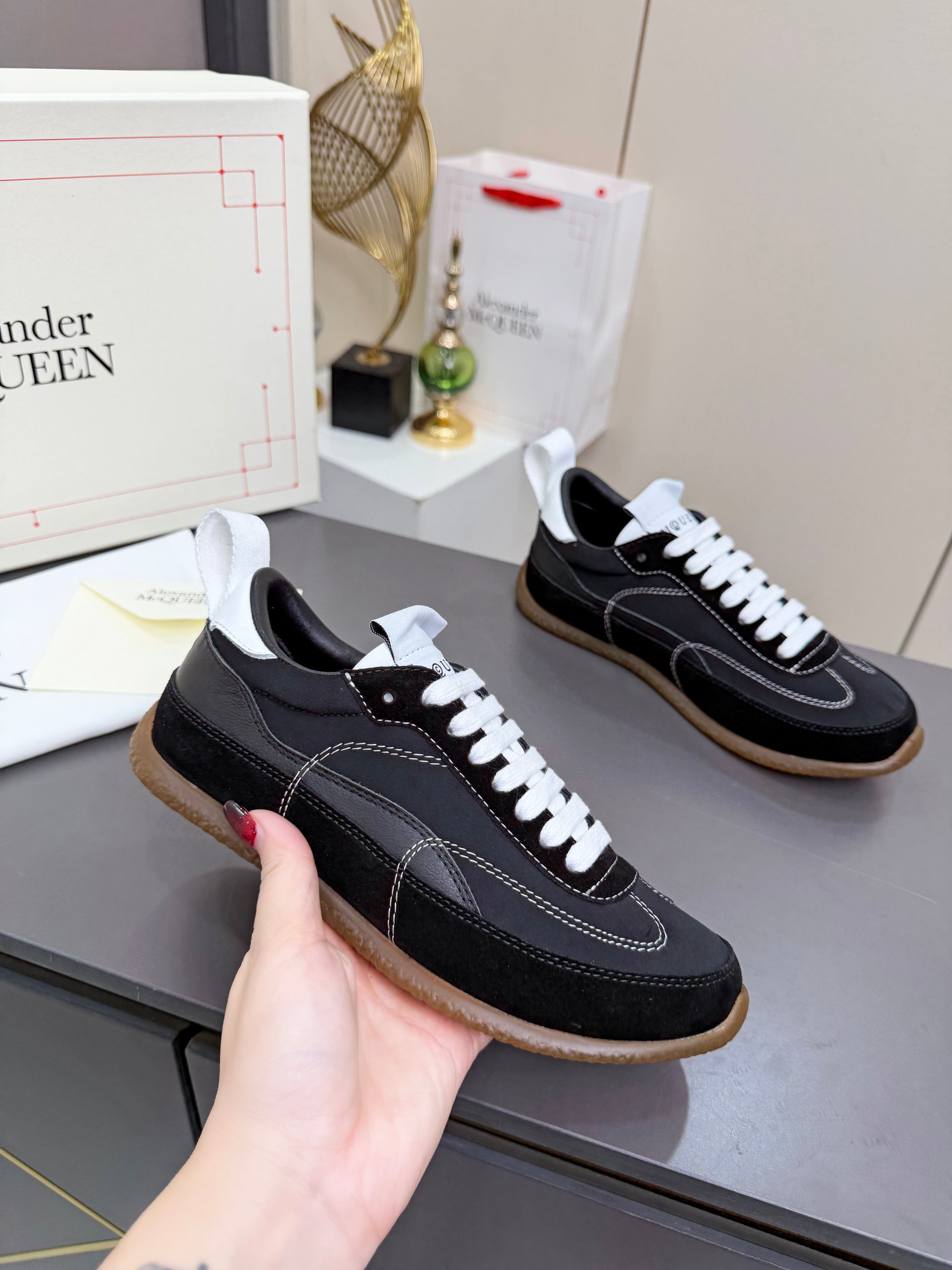 Designer Sneakers