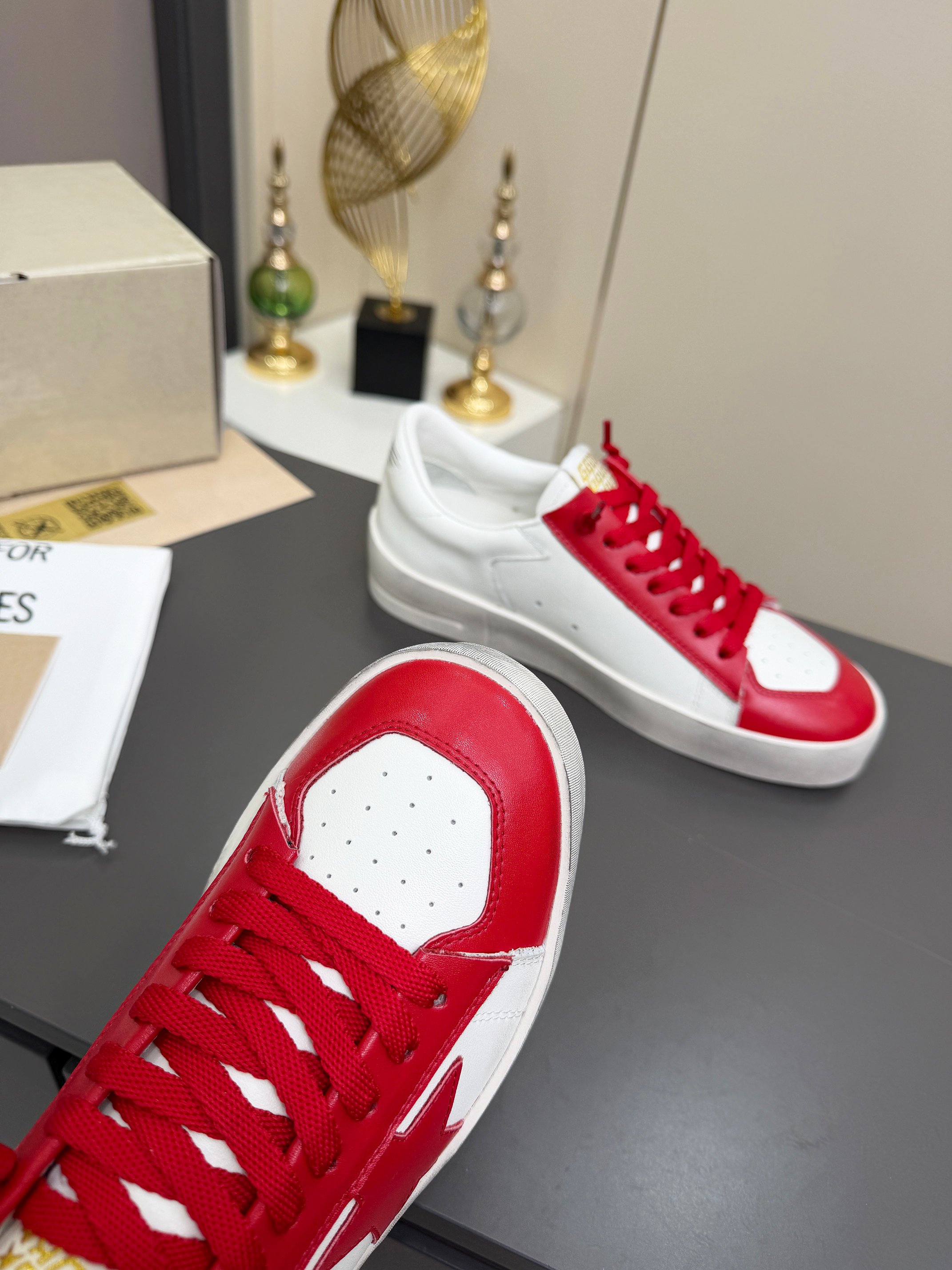Designer Sneakers
