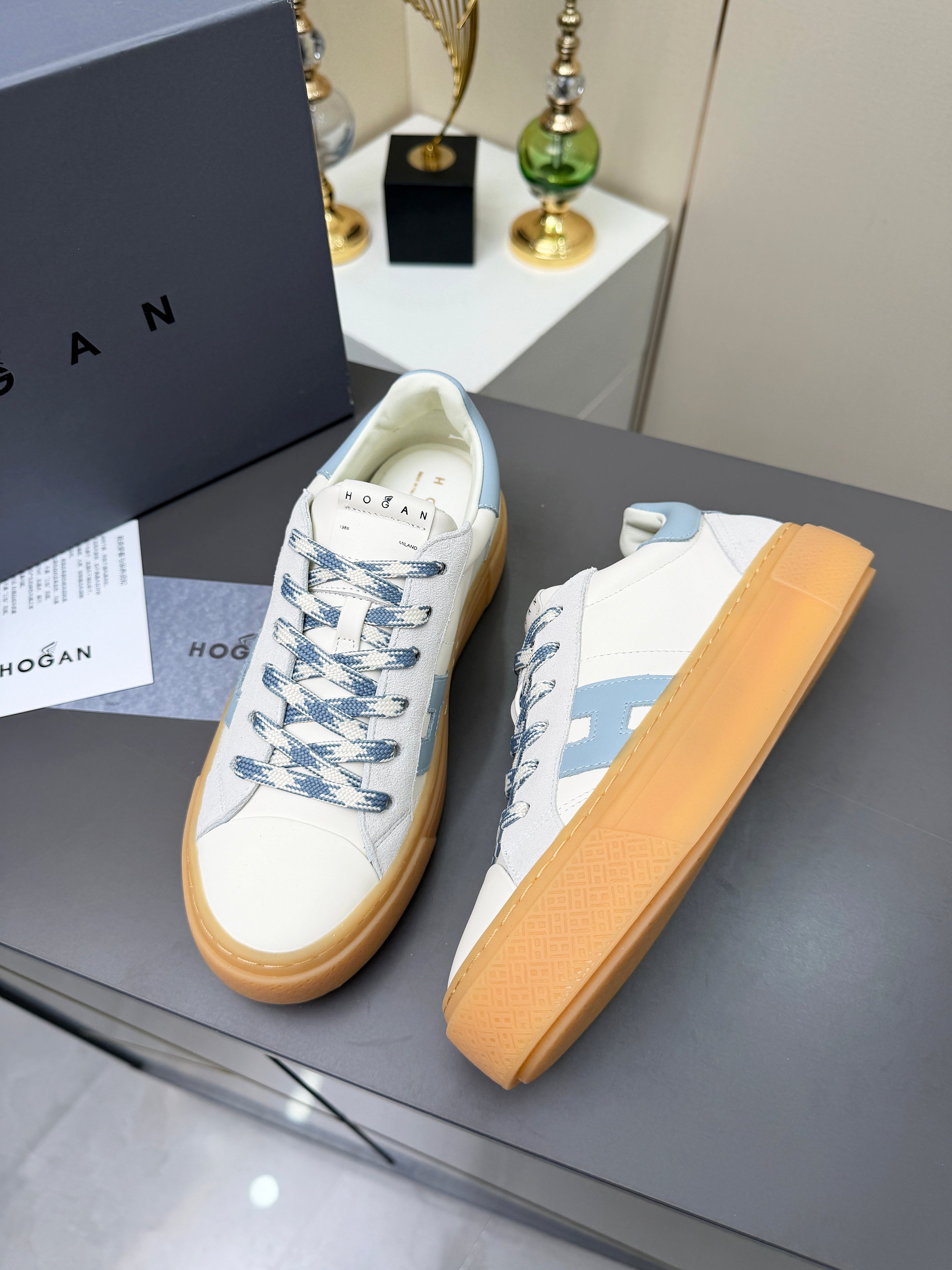 Designer Sneakers