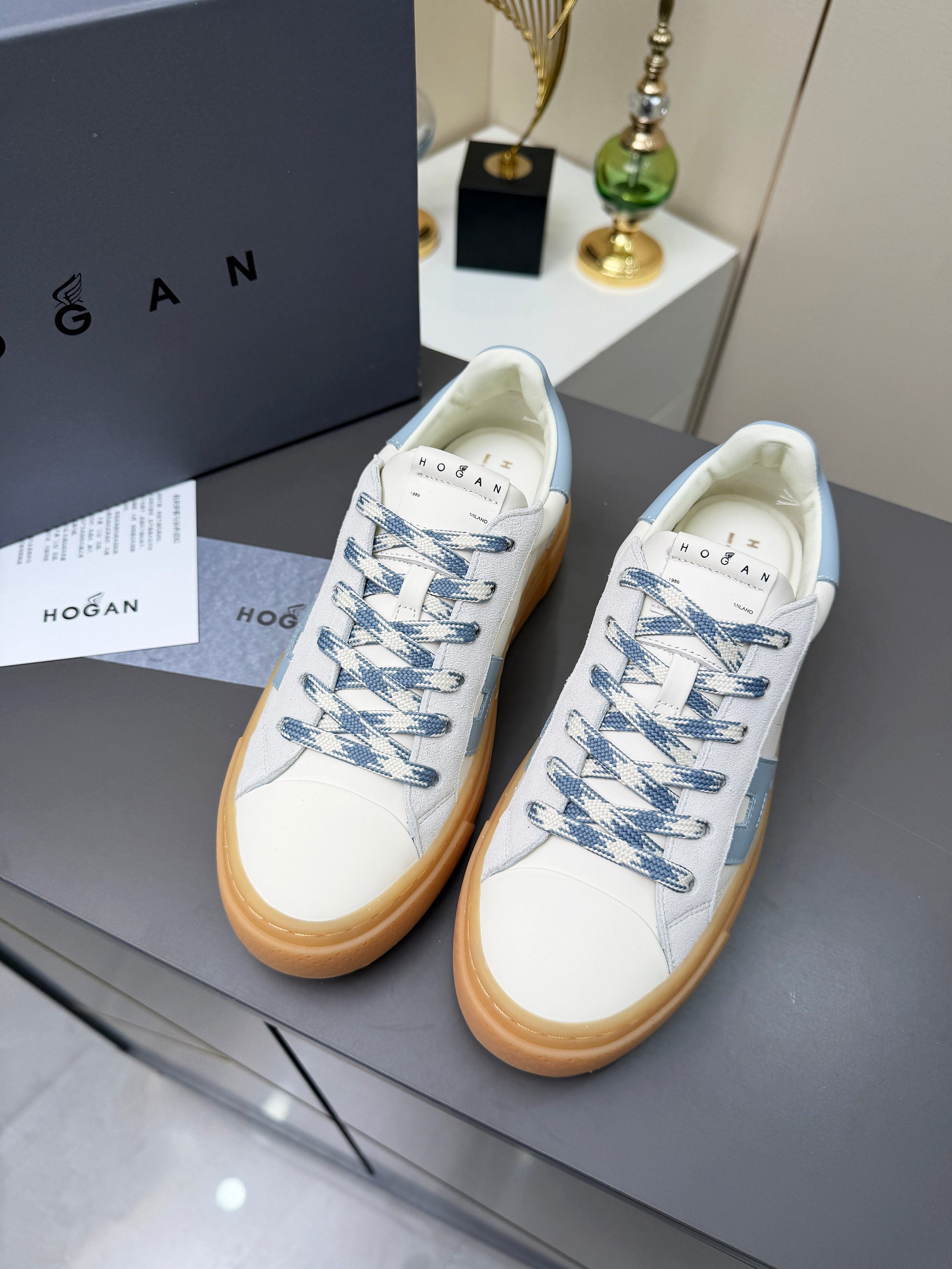 Designer Sneakers