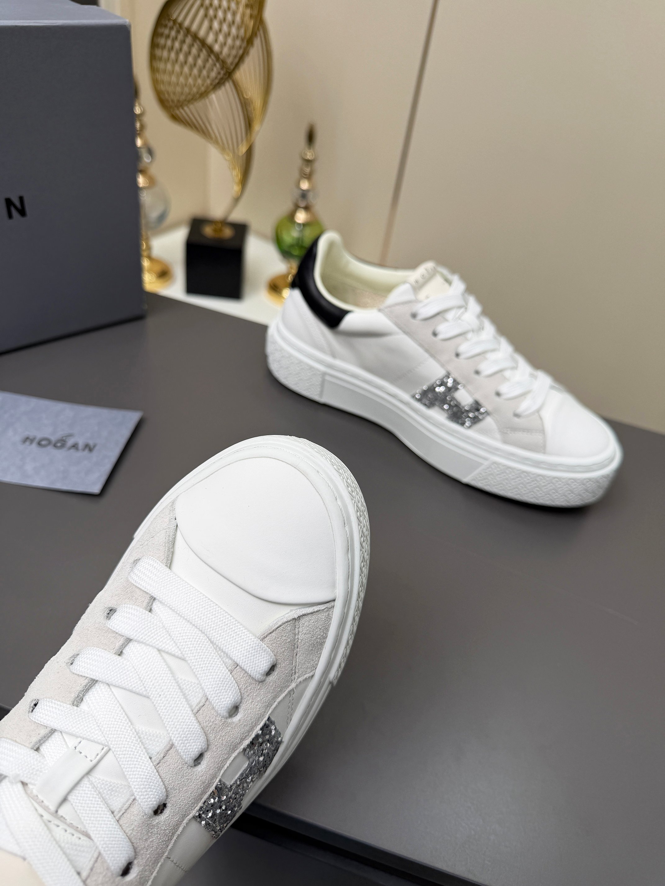 Designer Sneakers