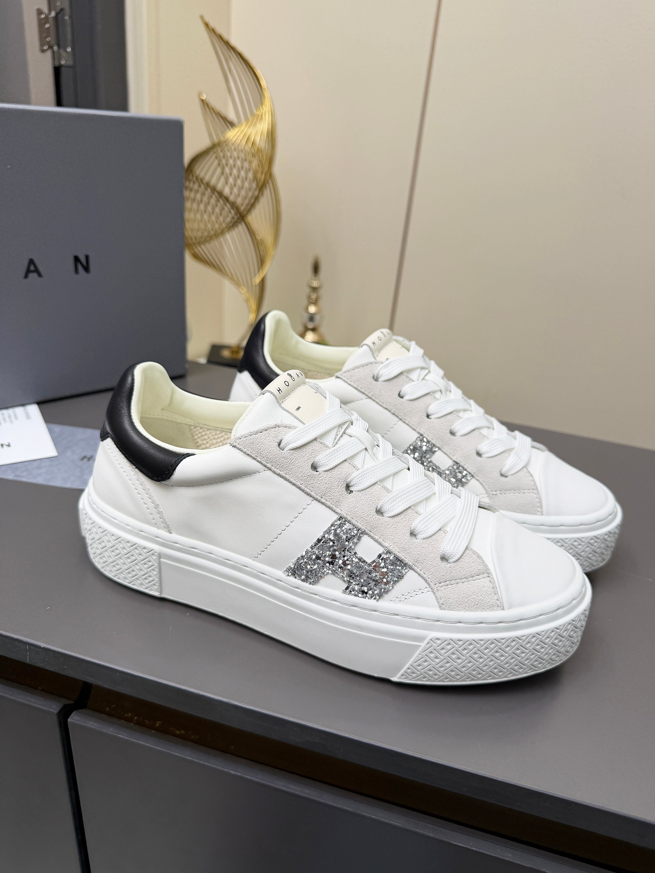 Designer Sneakers