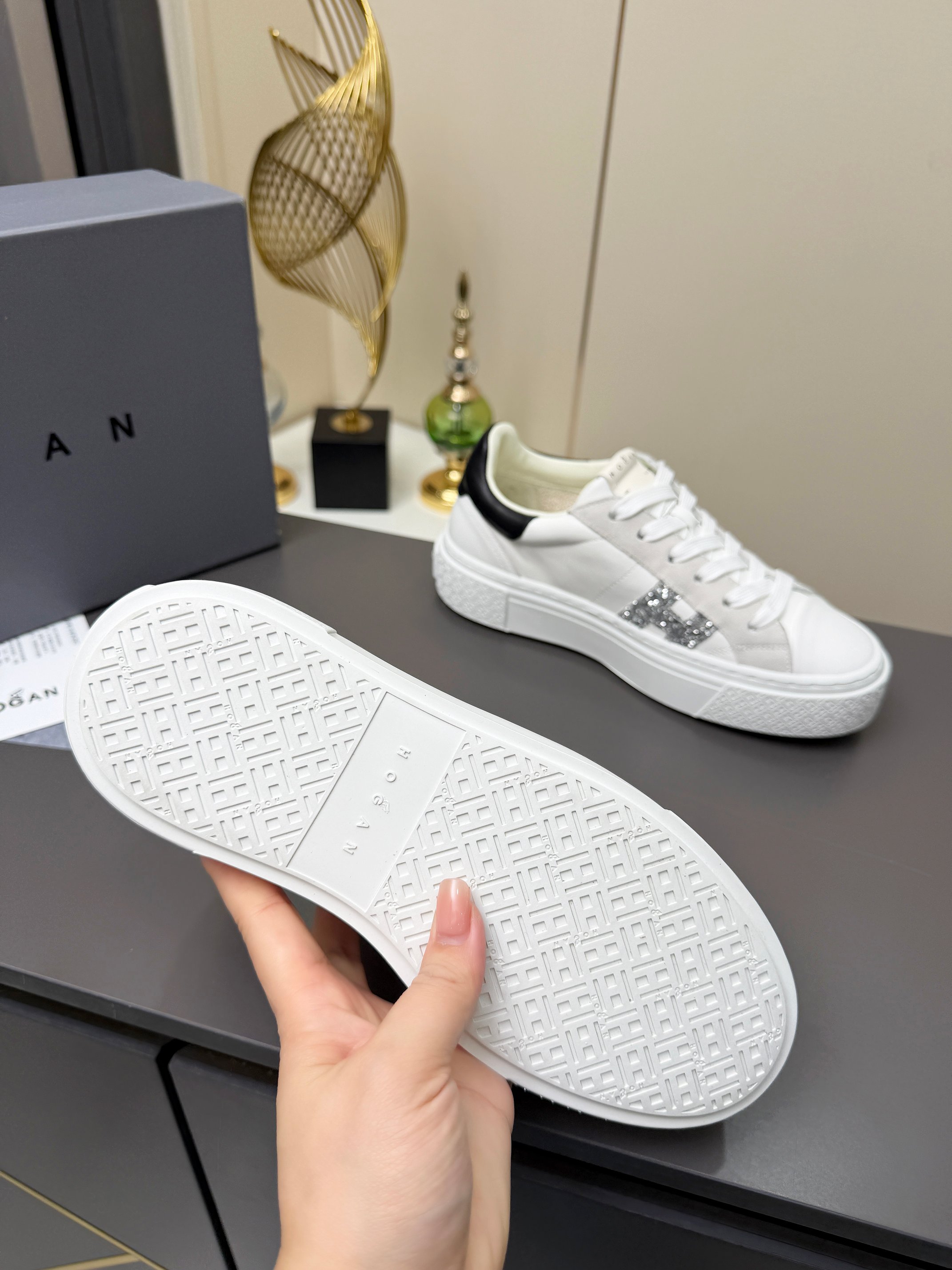Designer Sneakers