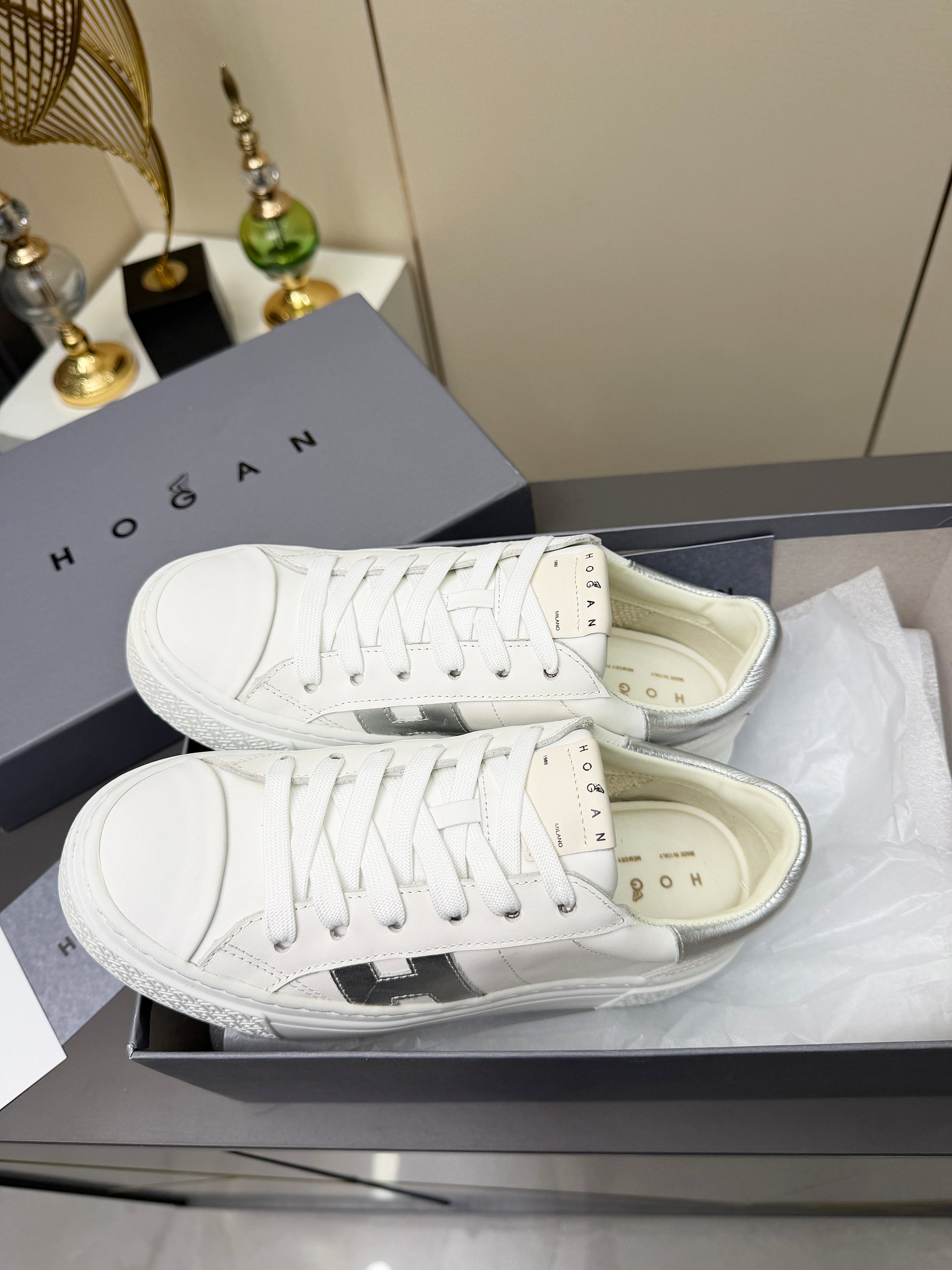 Designer Sneakers