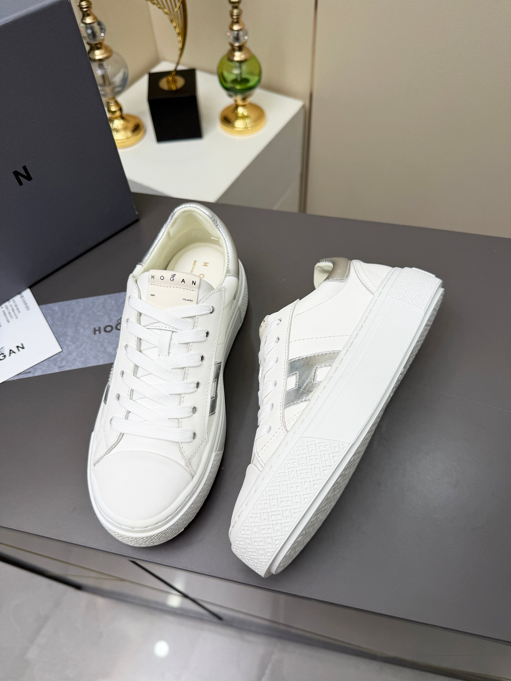 Designer Sneakers