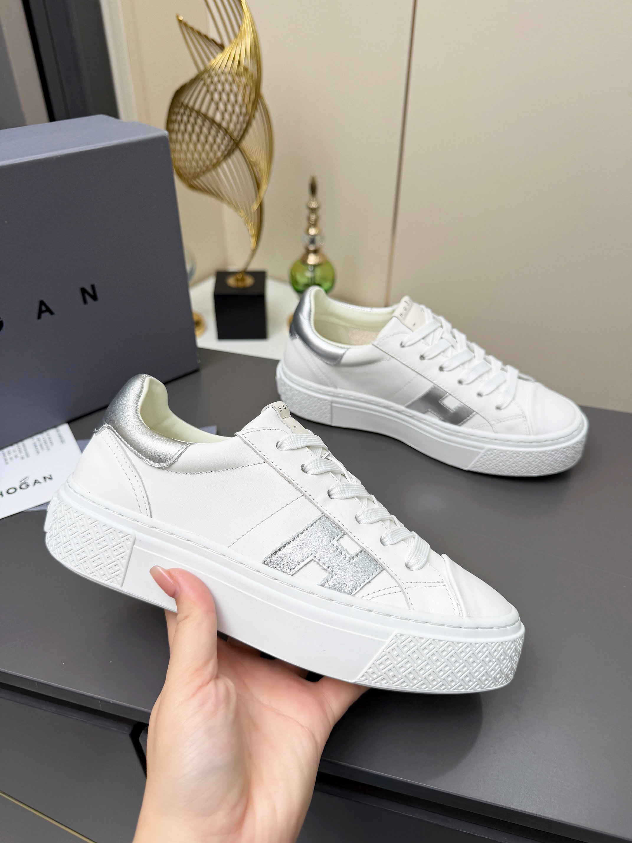 Designer Sneakers
