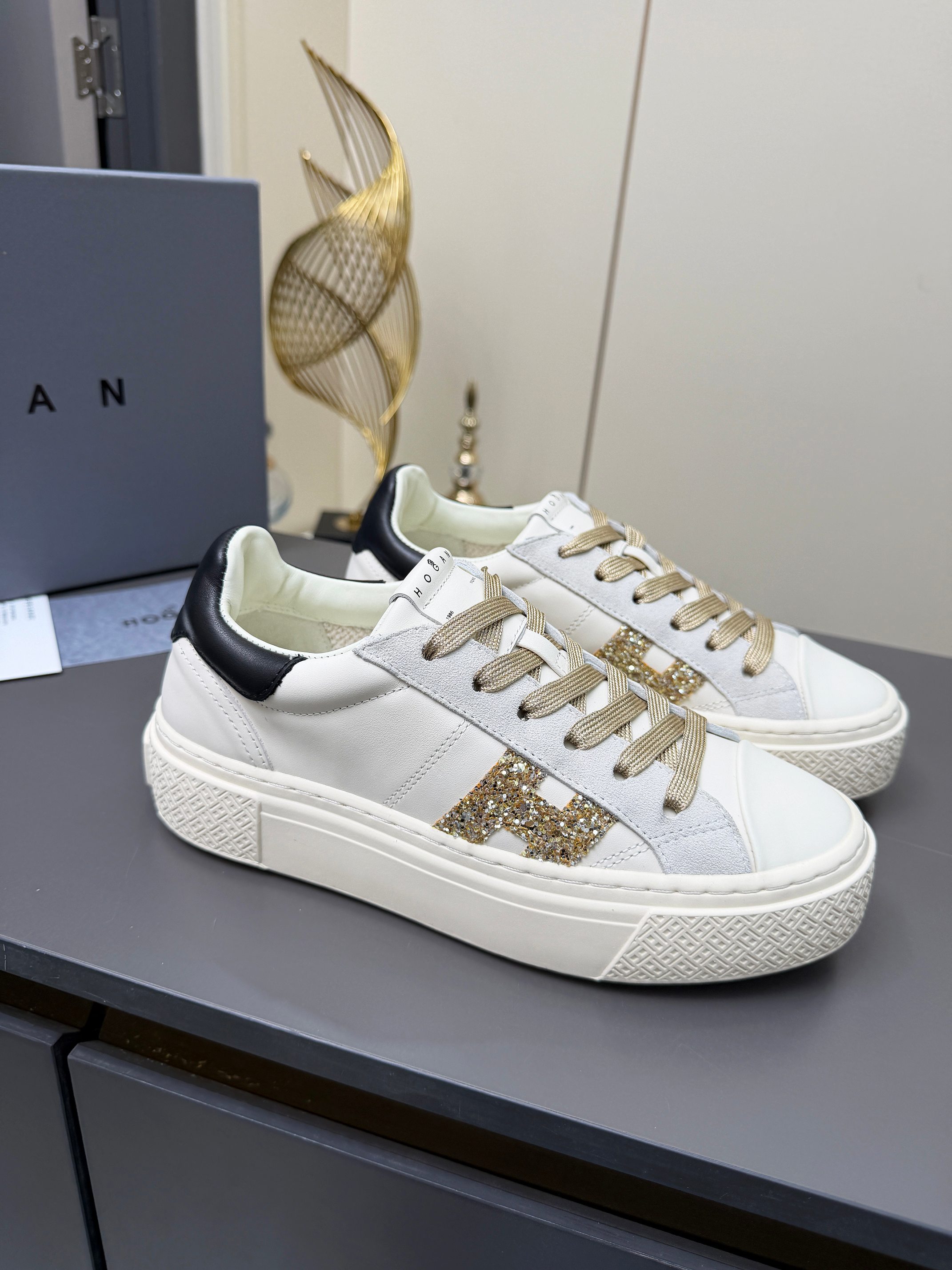 Designer Sneakers