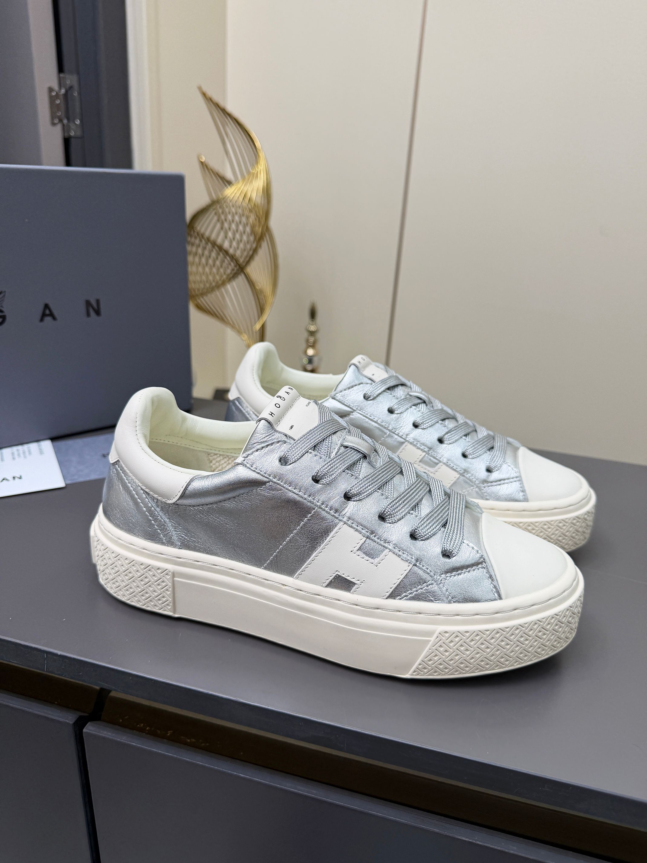 Designer Sneakers