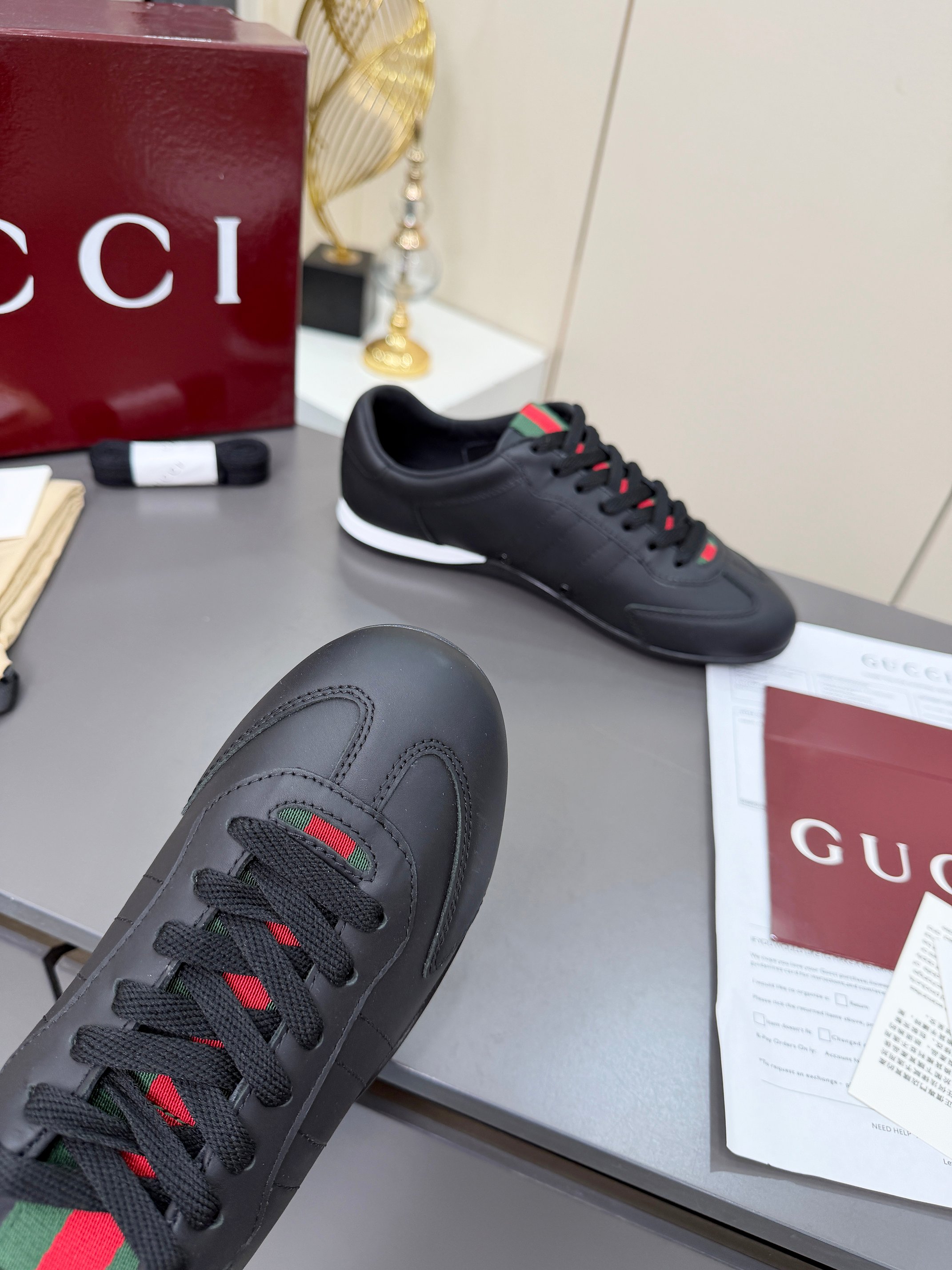 Gucci Sneakers