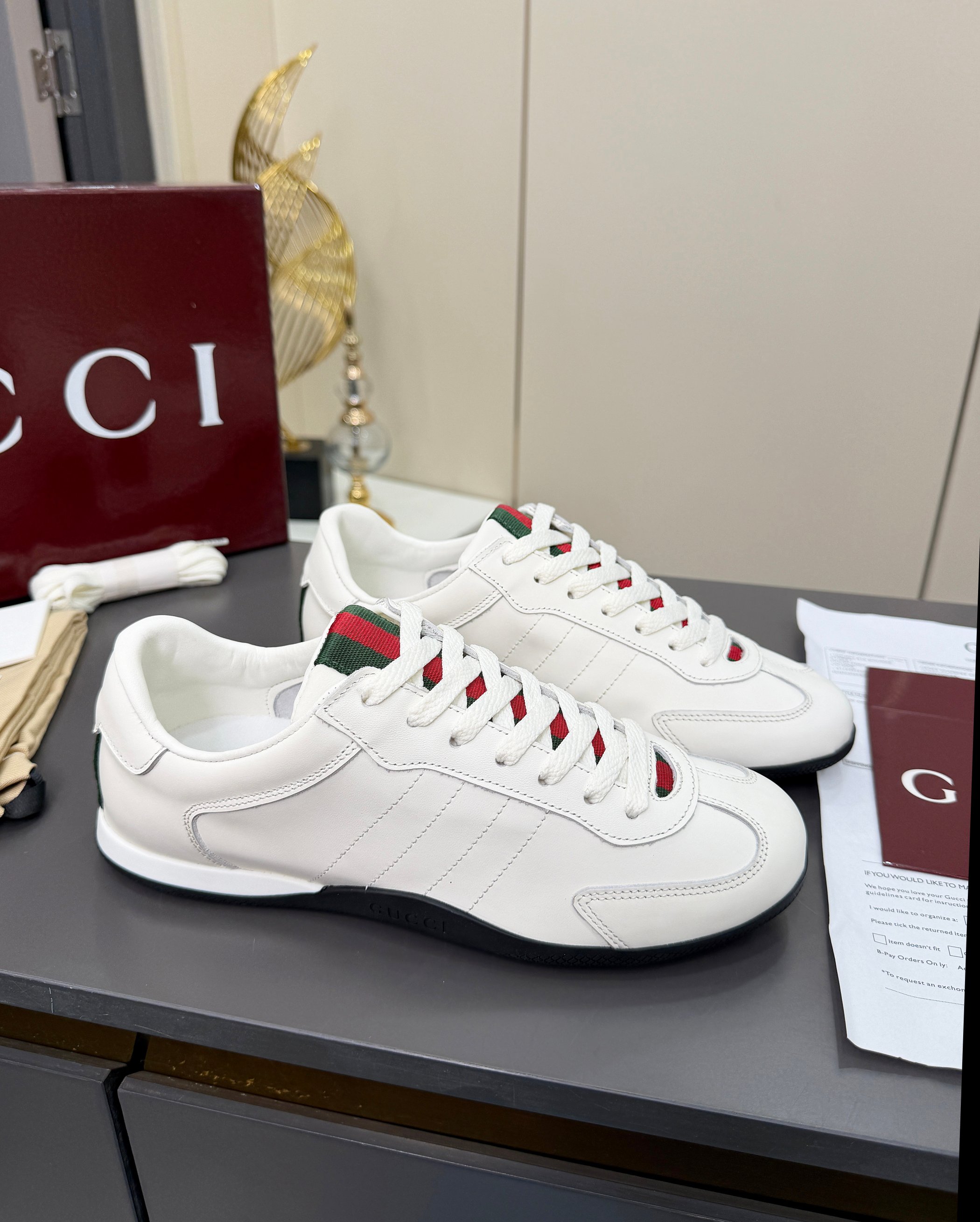 Gucci Sneakers
